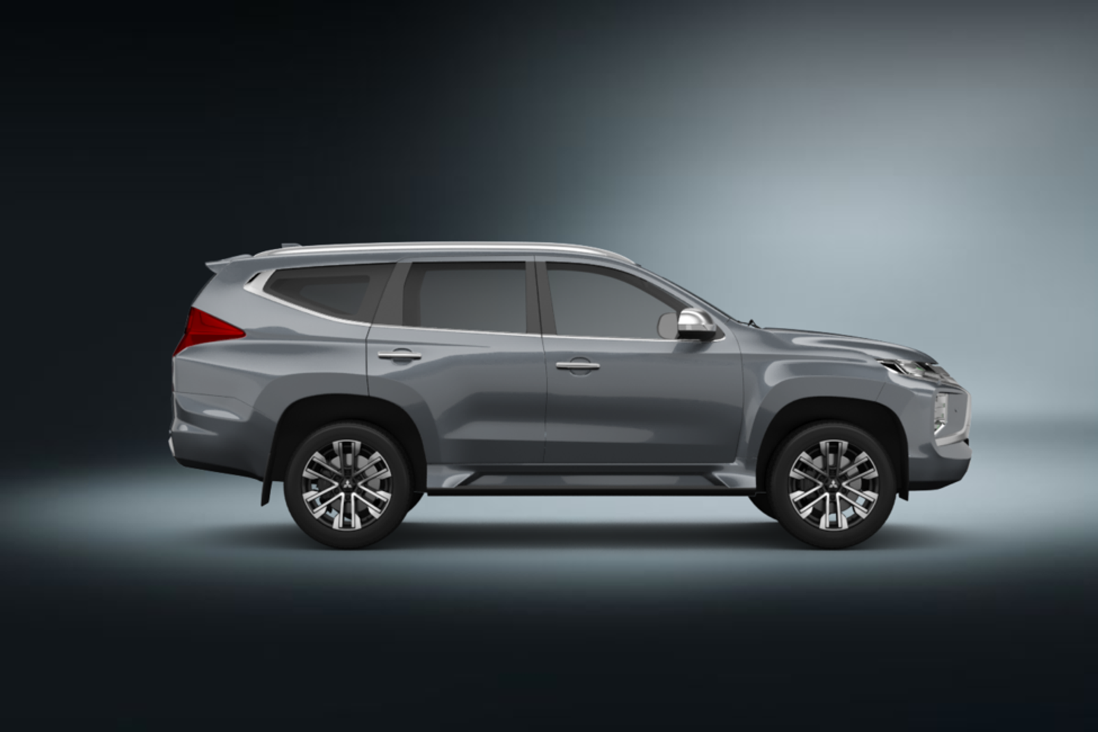 Mitsubishi Pajero Sport car hire